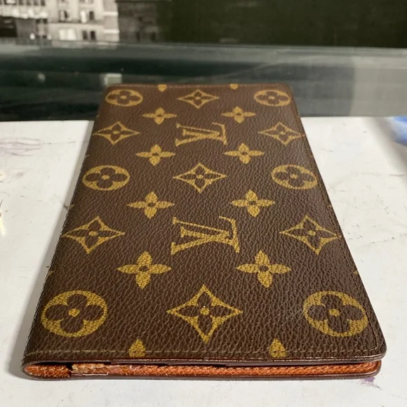 Authentic Louis Vuitton Monogram Checkbook/Phone Continental Wallet - Picture 14 of 15